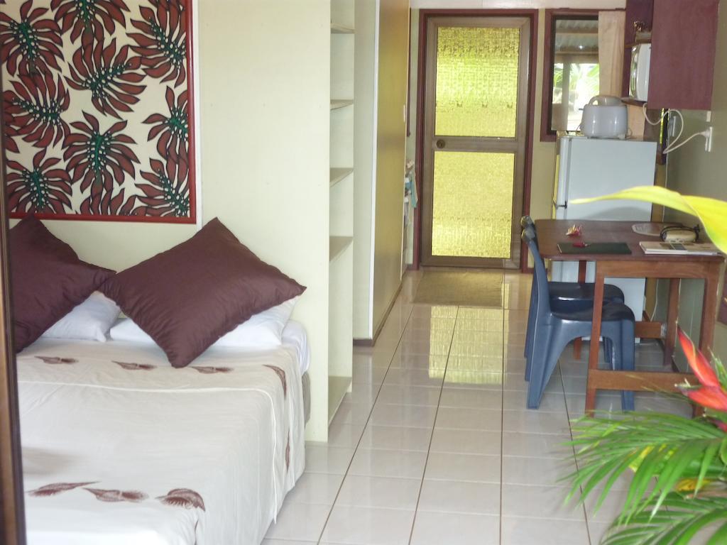 הוילה אברואה Aroko Bungalows מראה חיצוני תמונה